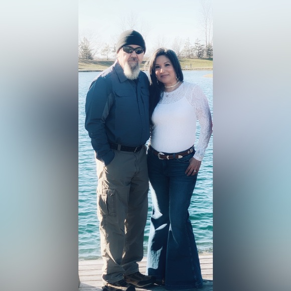 LIKE AND SHARE, GET NOTIFIED WHEN I GO LIVE - Picture 7 of 16